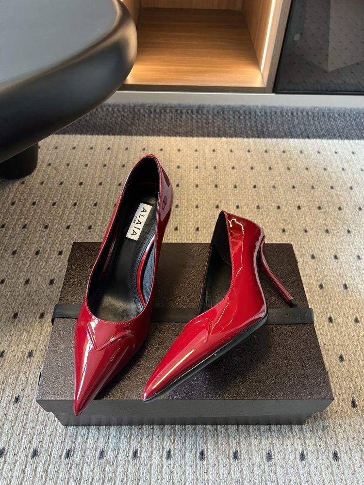 Туфлі на високому підборах фото 4