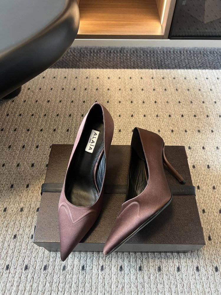 Туфлі на високому підборах фото 4