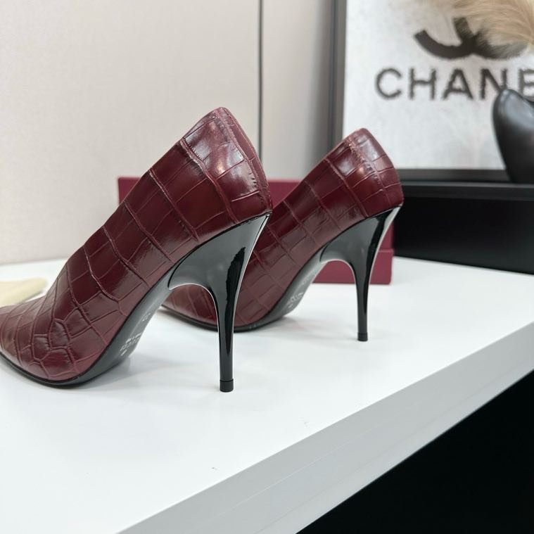 Туфлі на високому підборах фото 4