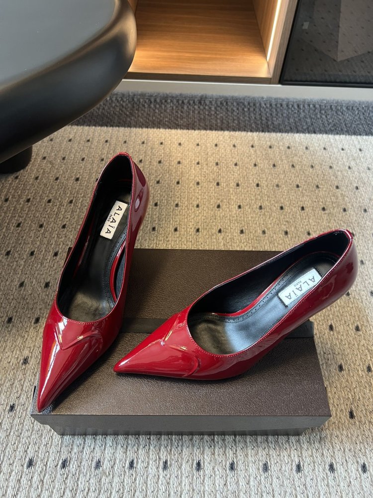 Туфлі на високому підборах фото 5