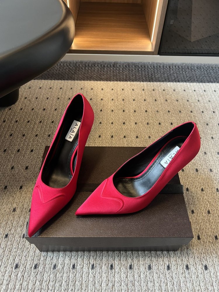 Туфлі на високому підборах фото 5