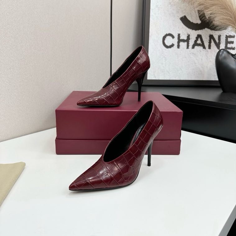 Туфлі на високому підборах фото 5