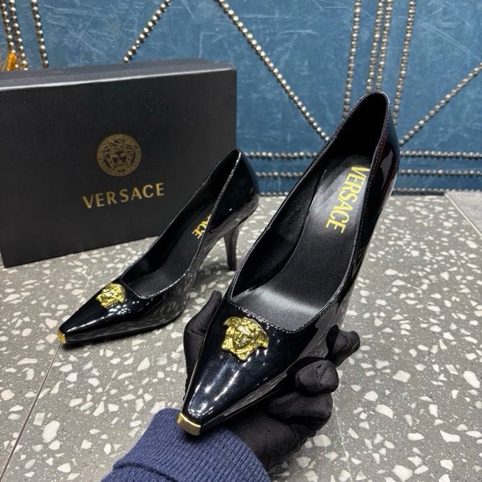 Туфли на высоком каблуке фото 5