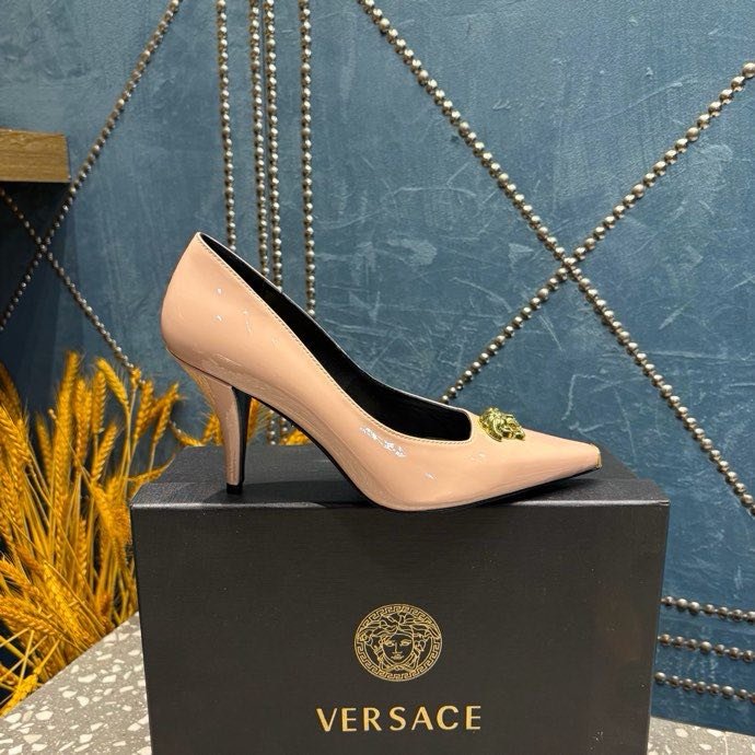 Туфли на высоком каблуке фото 5