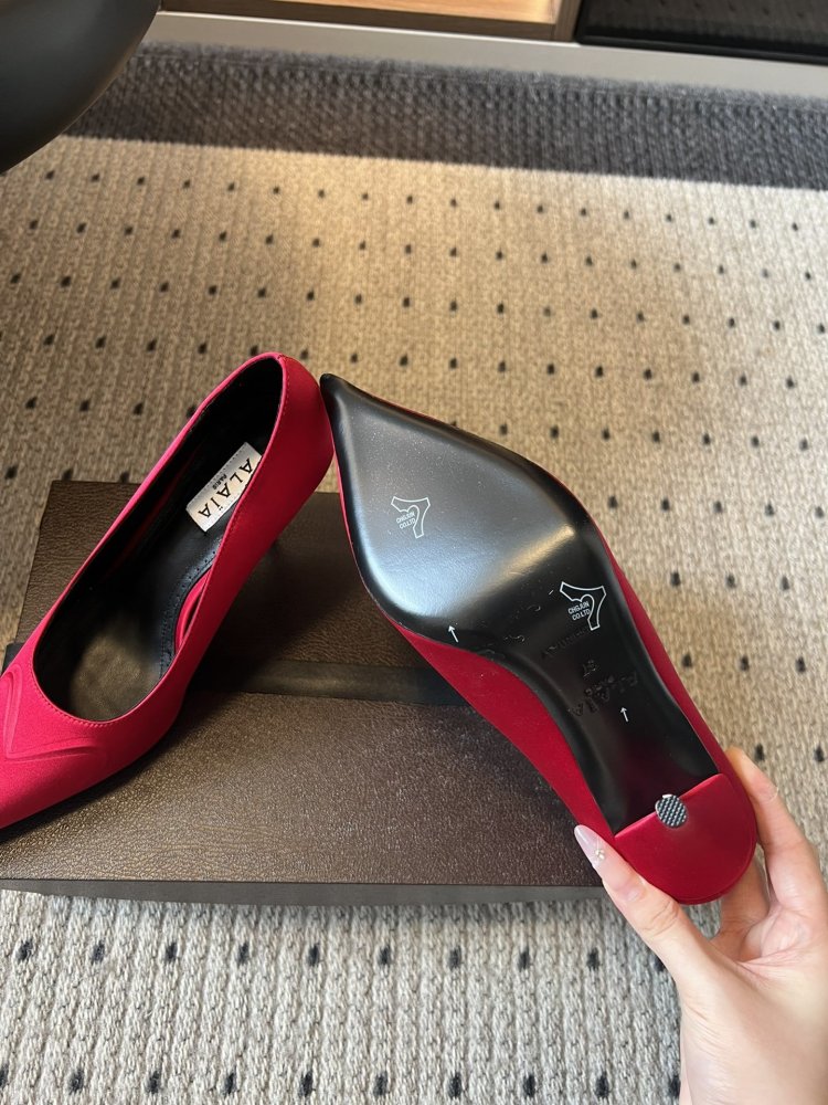 Туфлі на високому підборах фото 6