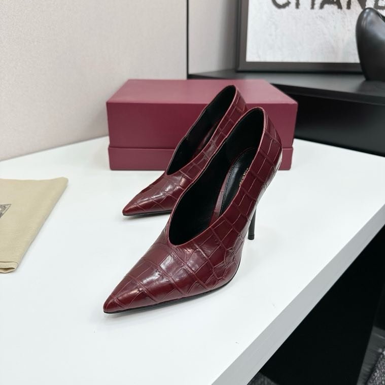 Туфлі на високому підборах фото 6