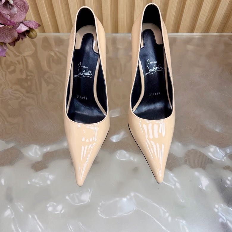 Туфли на высоком каблуке фото 6