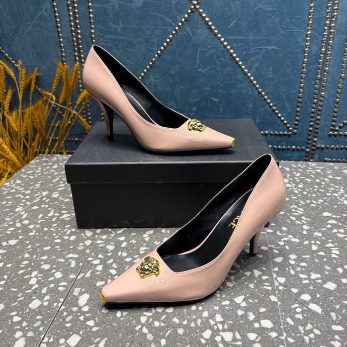 Туфли на высоком каблуке фото 6