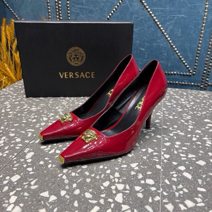 Туфли на высоком каблуке фото 6