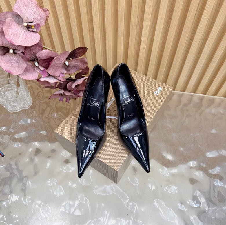 Туфли на высоком каблуке фото 6