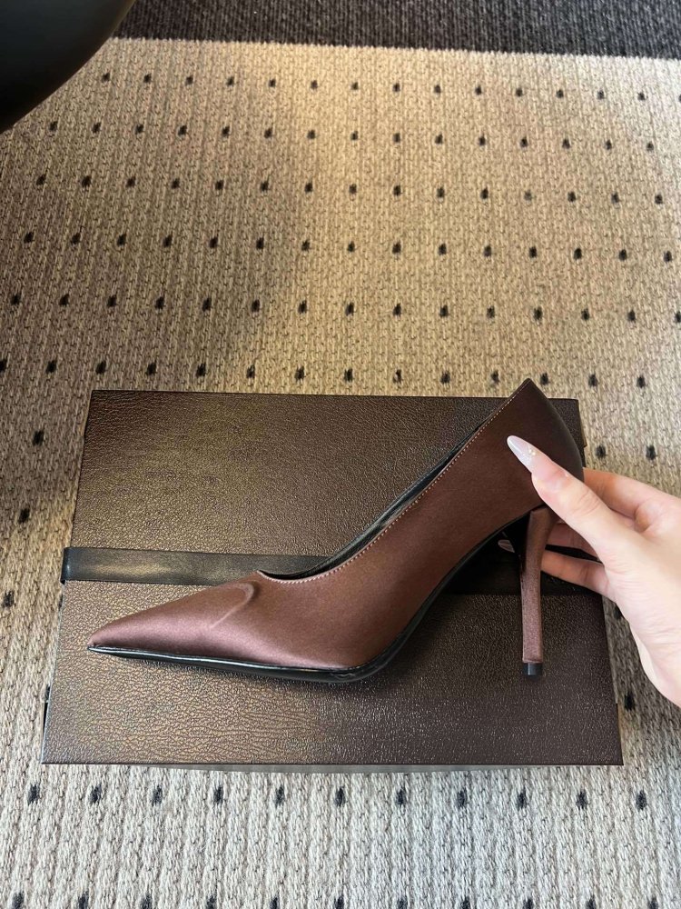 Туфлі на високому підборах фото 7