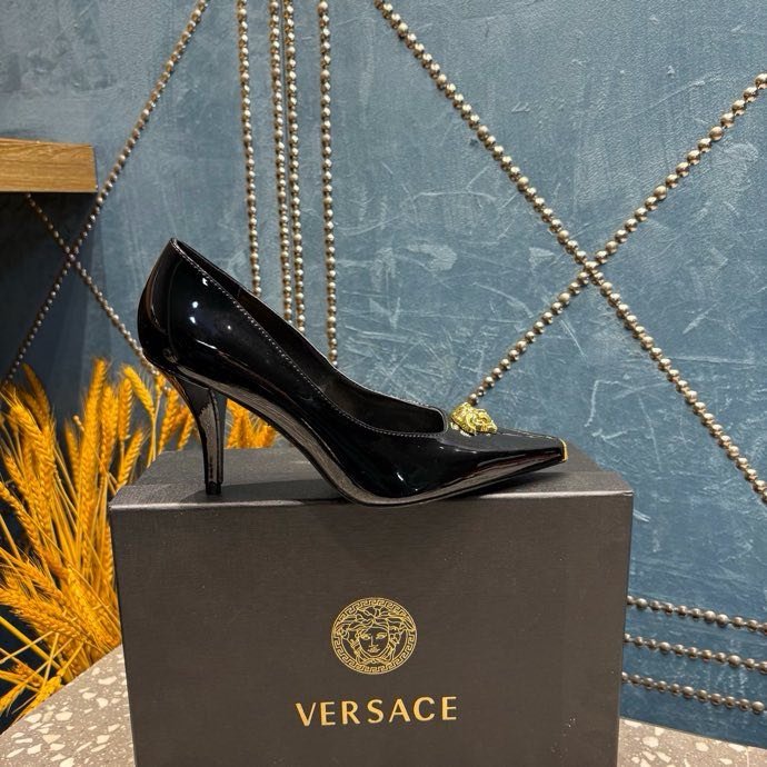 Туфли на высоком каблуке фото 7