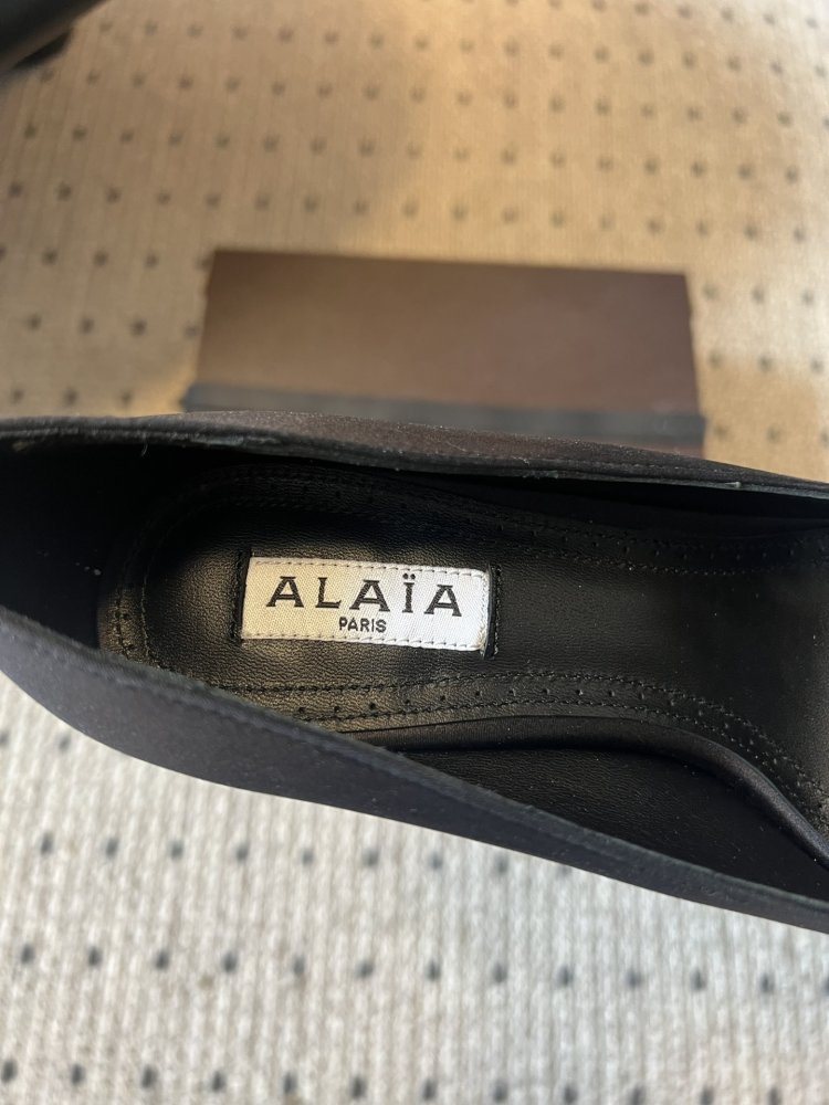 Туфлі на високому підборах фото 8