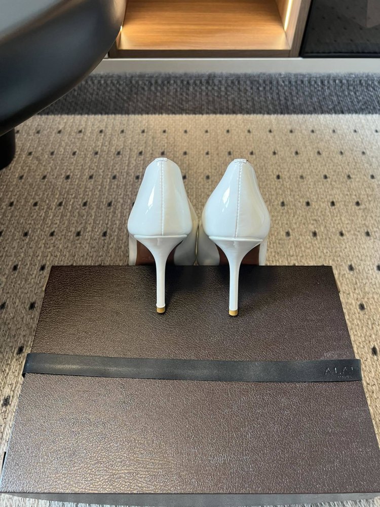 Туфлі на високому підборах фото 9