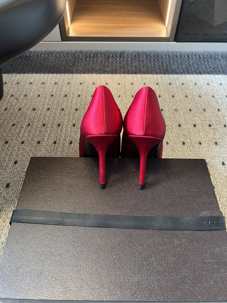 Туфлі на високому підборах фото 9