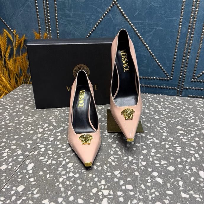 Туфли на высоком каблуке фото 9