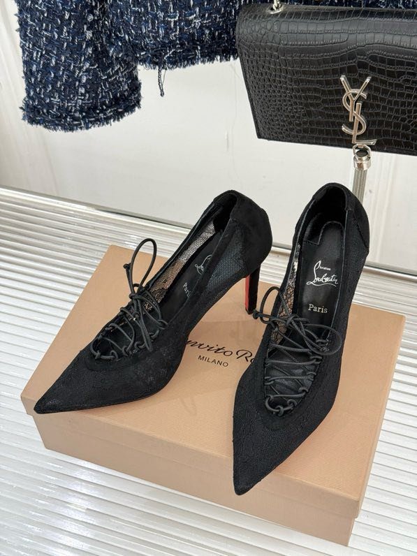 Туфли с кружевом на высоком каблуке фото 2