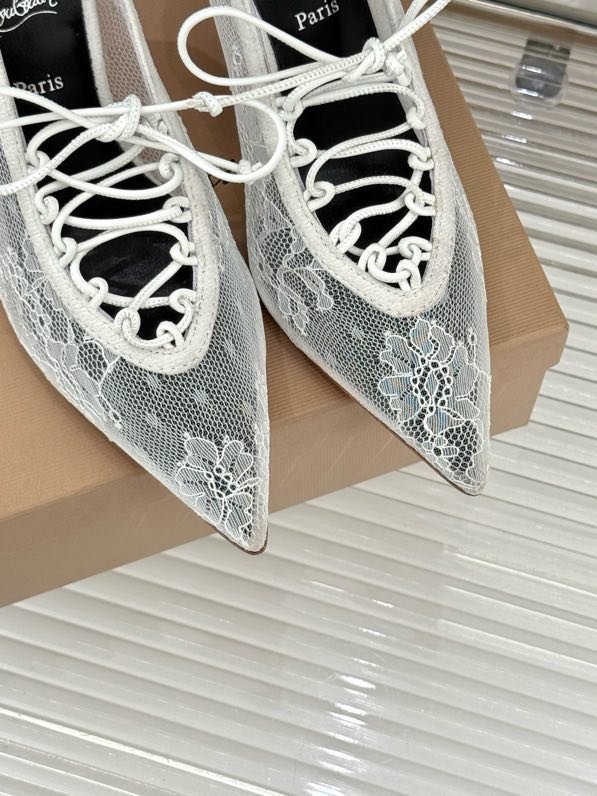 Туфли с кружевом на высоком каблуке фото 7