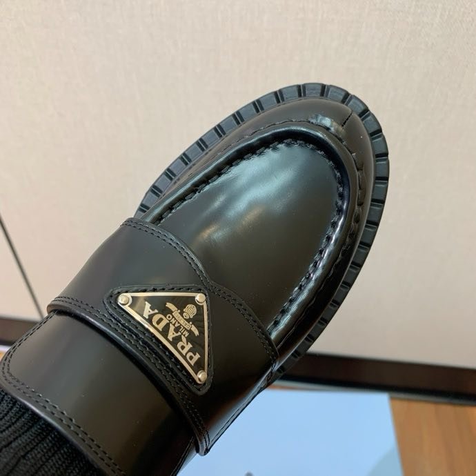 Туфли с носком кожаные женские фото 4