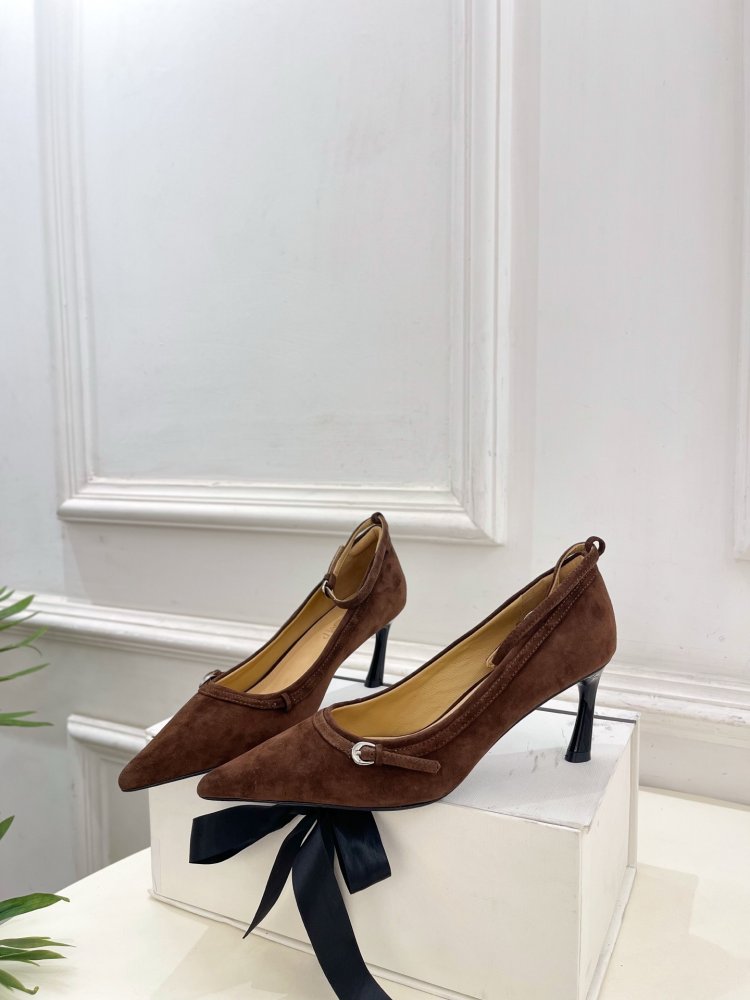 Туфли с заостренным носком и высоким каблуком фото 5