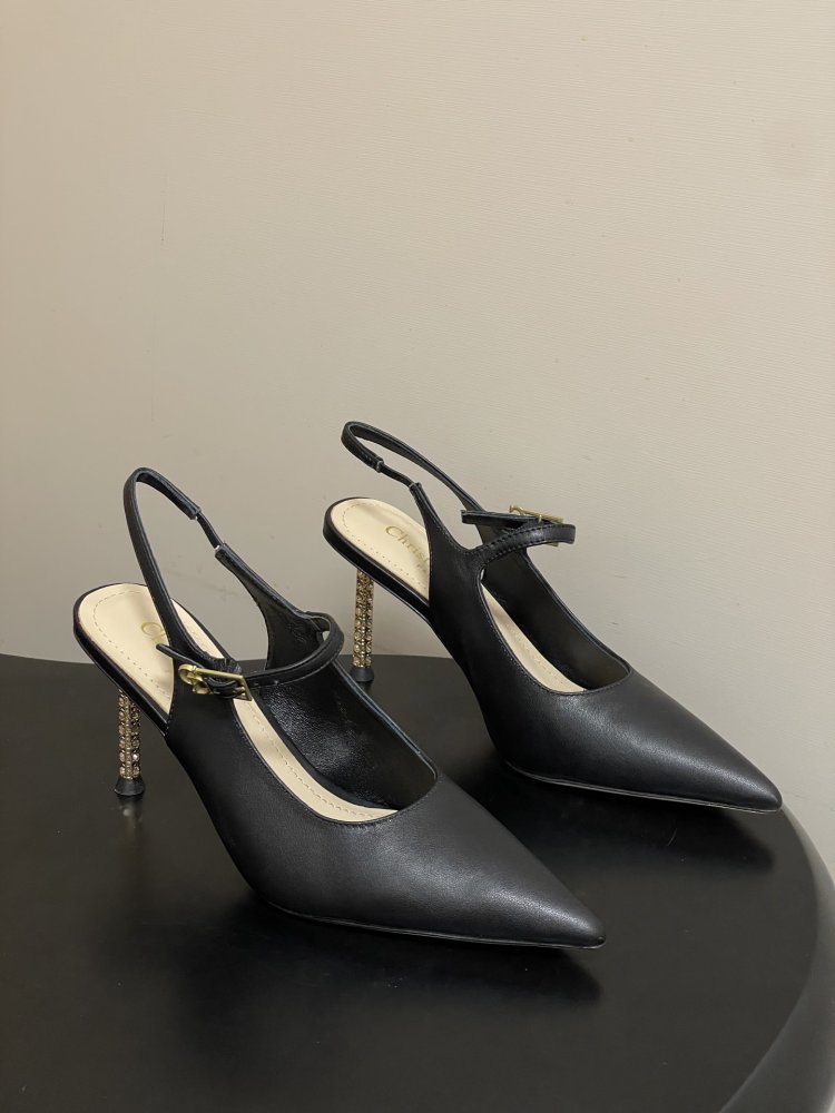 Shoes слингбэки of skin from sharp the toe