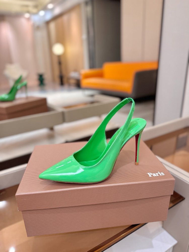 Shoes-слингбэки on stud