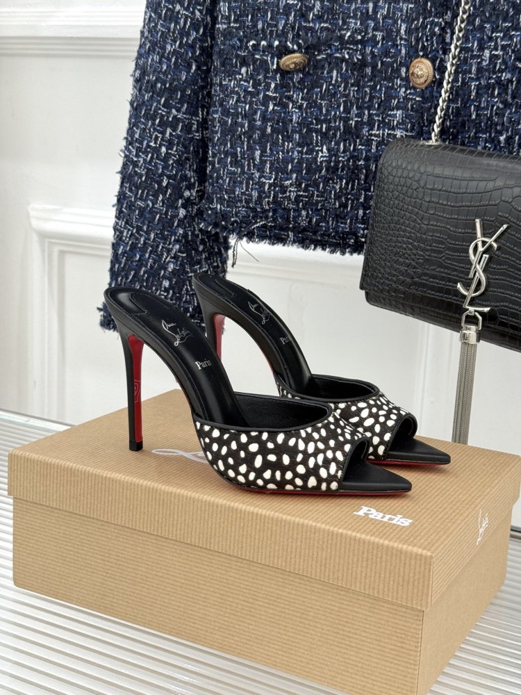Shoes-слингбэки on stud