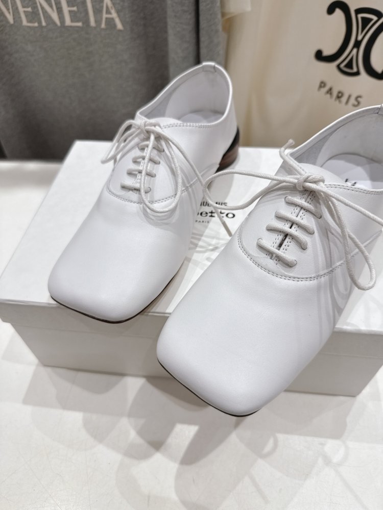 Туфли со шнуровкой и квадратным носком фото 7