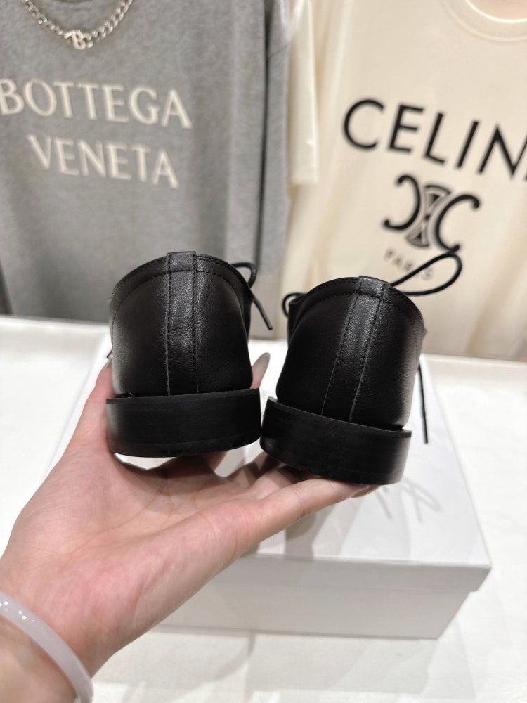 Туфли со шнуровкой и квадратным носком фото 8