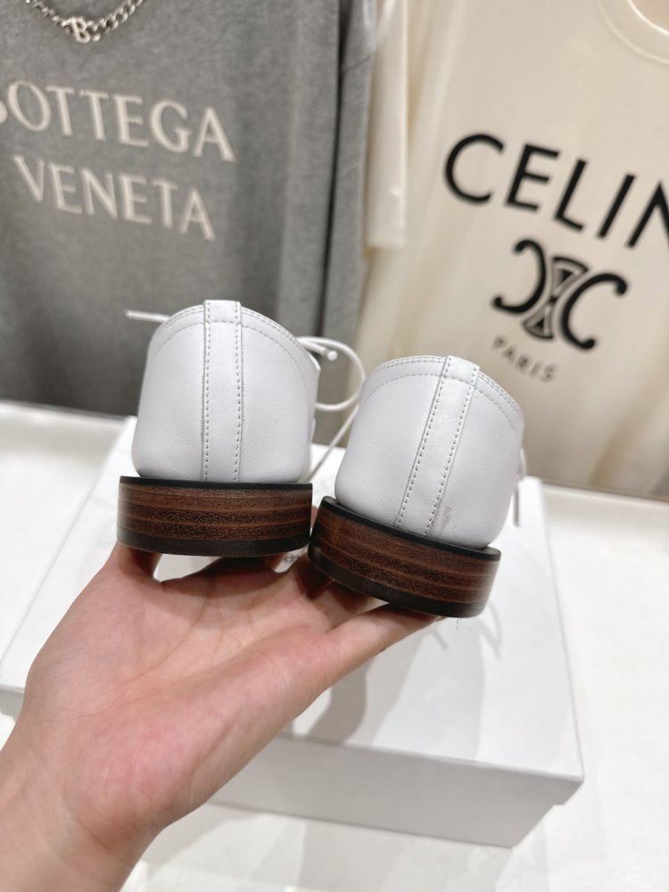 Туфли со шнуровкой и квадратным носком фото 8