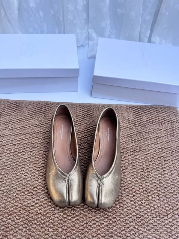 Туфлі tabi шкіряні на підборах