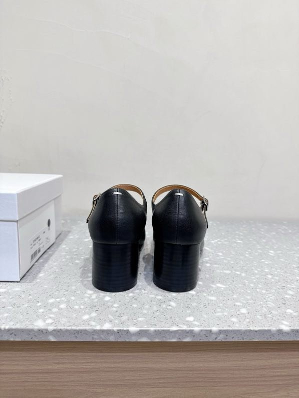 Туфлі Tabi шкіряні з роздвоєним носком фото 6