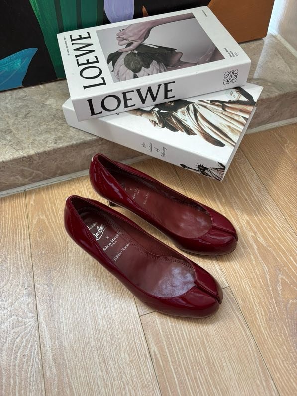 Туфли Tabi Maison Margiela by Christian Louboutin фото 2