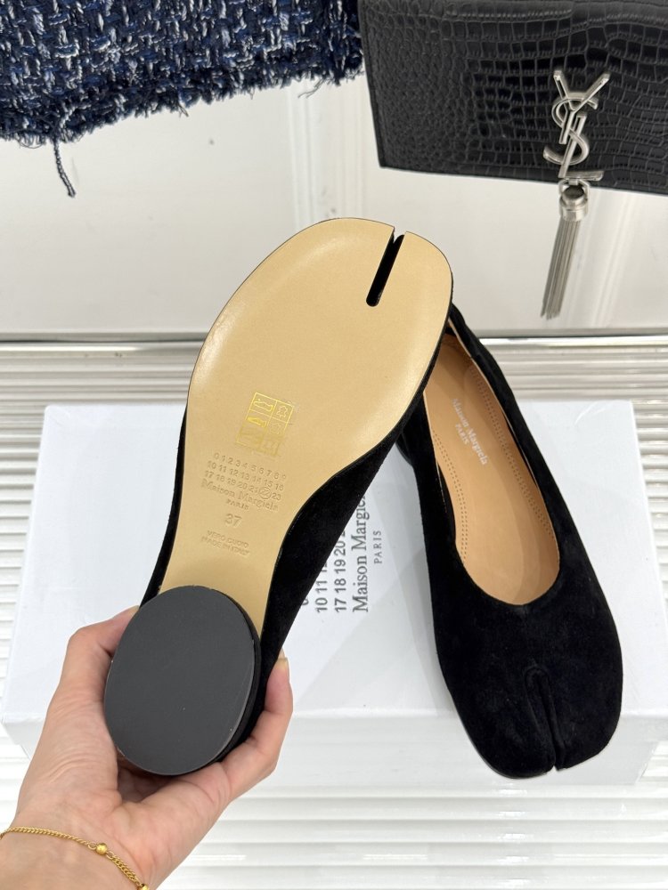 Туфлі Tabi жіночі з роздвоєним носком фото 9