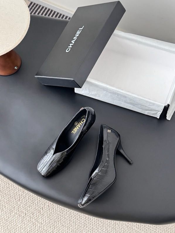 Shoes women's Chanel 25A фото 2