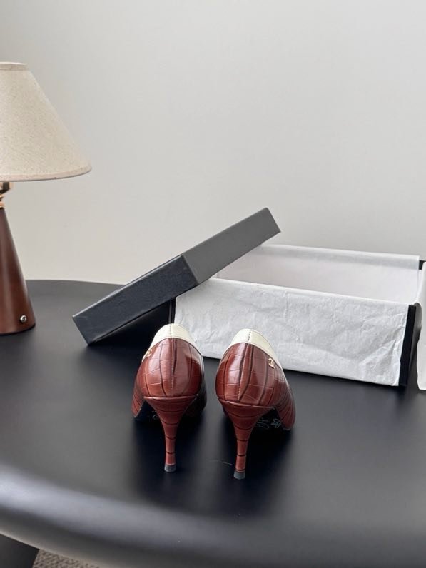 Shoes women's Chanel 25A фото 4