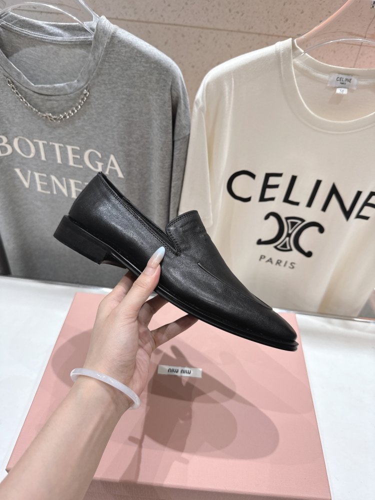 Туфли женские кожаные фото 5