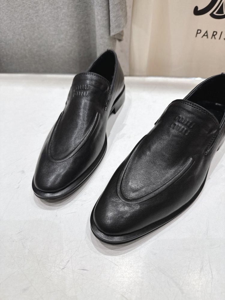 Туфли женские кожаные фото 7