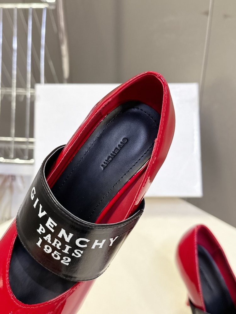 Туфлі жіночі червоні лакові на високому підборах з еластичною гумкою закриті фото 7