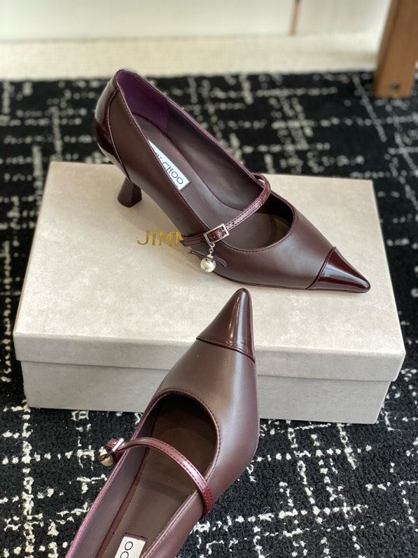 Shoes women's on heel фото 2