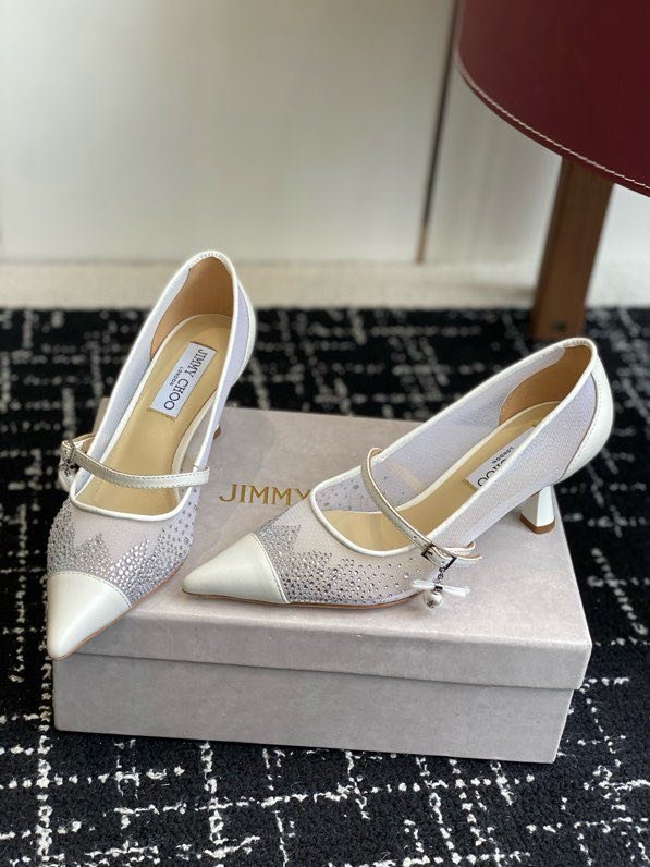 Туфли женские на каблуке фото 4