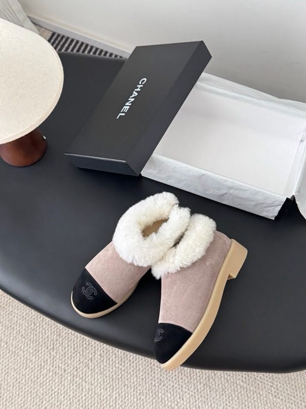 Туфлі жіночі на хутрі зимові