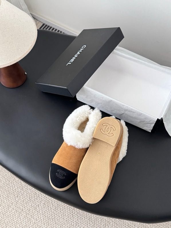 Туфлі жіночі на хутрі зимові фото 2