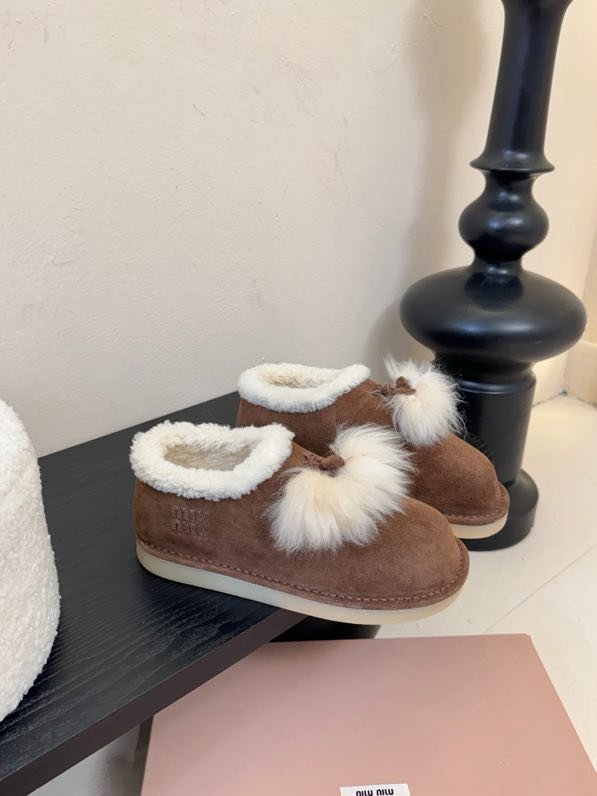 Shoes women's on fur winter фото 6