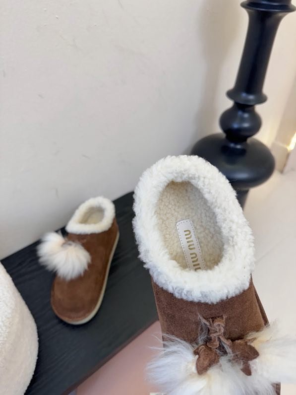 Shoes women's on fur winter фото 8