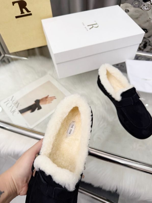 Туфли женские на меху фото 5