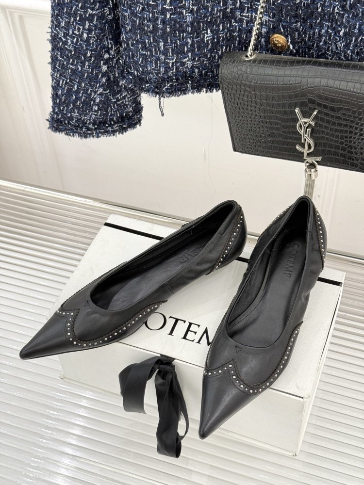 Туфли женские на низком каблуке с острым носком фото 2