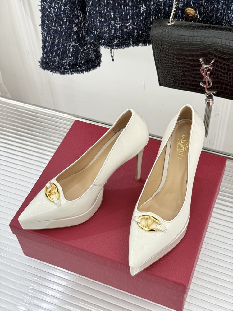 Туфли женские на платформе и высоком каблуке фото 2