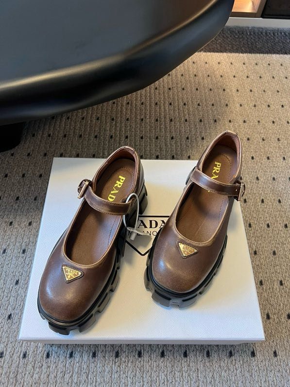 Shoes women's on platform фото 2