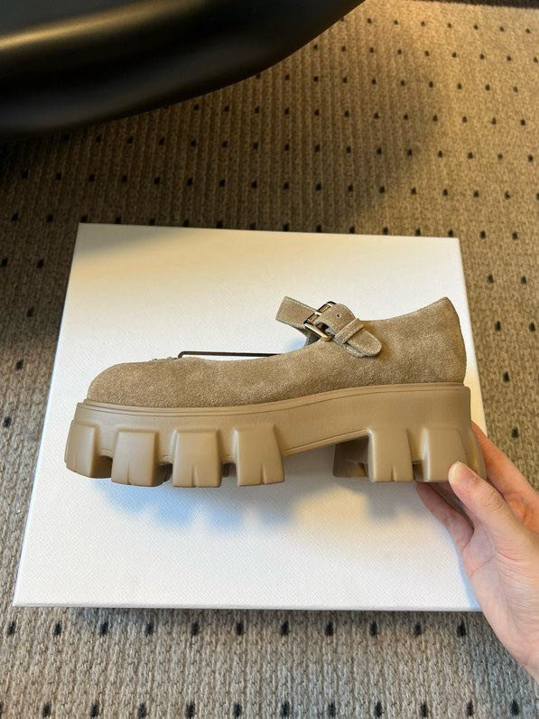 Shoes women's on platform фото 2